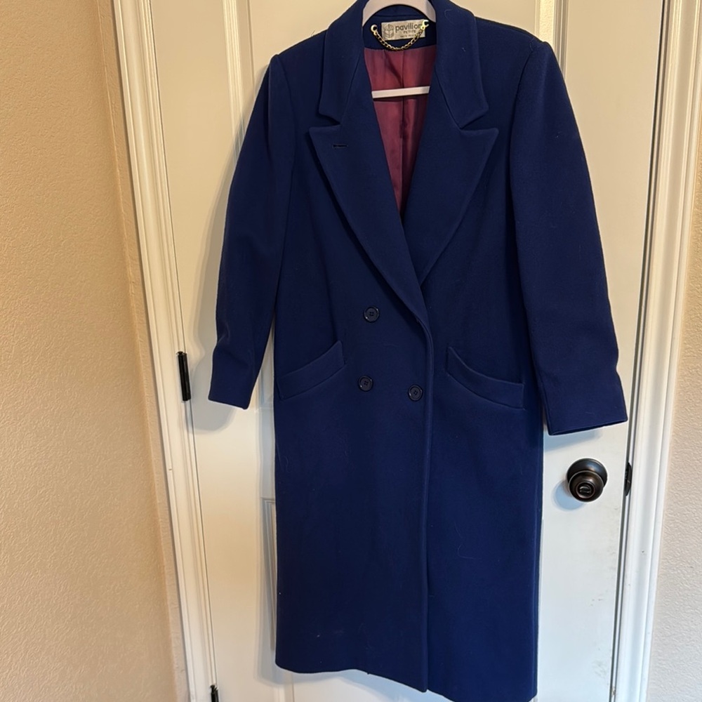 Elegant Blue Double-Breasted Women's Coat